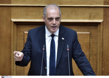 Όσο και να «μαρινάρει» το ψέμα, παραμένει ψέμα για τα Τέμπη και η συγκάλυψη παραμένει συγκάλυψη