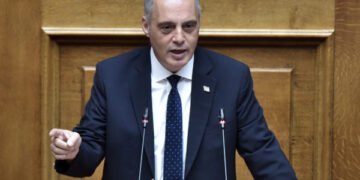 Όσο και να «μαρινάρει» το ψέμα, παραμένει ψέμα για τα Τέμπη και η συγκάλυψη παραμένει συγκάλυψη