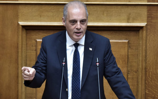 Όσο και να «μαρινάρει» το ψέμα, παραμένει ψέμα για τα Τέμπη και η συγκάλυψη παραμένει συγκάλυψη