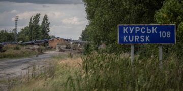 Ο Πούτιν συνεχάρη τους στρατιωτικούς διοικητές του Κουρσκ για τη νίκη και κήρυξε το τέλος της επιχείρησης