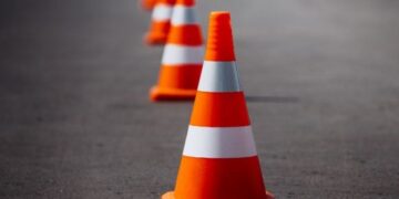 Διακοπή κυκλοφορίας στην οδό Μ. Αλεξάνδρου λόγω καθίζησης οδοστρώματος