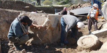 Εκπληκτική ανακάλυψη: Βρέθηκε σαρκοφάγος 2.000 ετών στην αρχαία ελληνική «Πόλη των Μονομάχων»