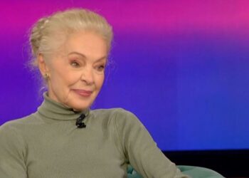 Μαρία Αλιφέρη: «Έχω ανέβει στην κορυφή του Σινά