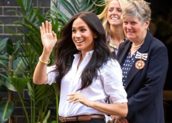 Μοιράστηκε νέες φωτογραφίες των παιδιών της, Άρτσι και Λίλιμπετ