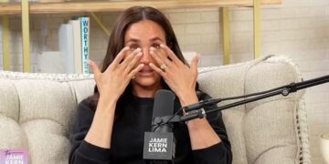 Μέγκαν Μαρκλ: Έβαλε τα κλάματα σε podcast