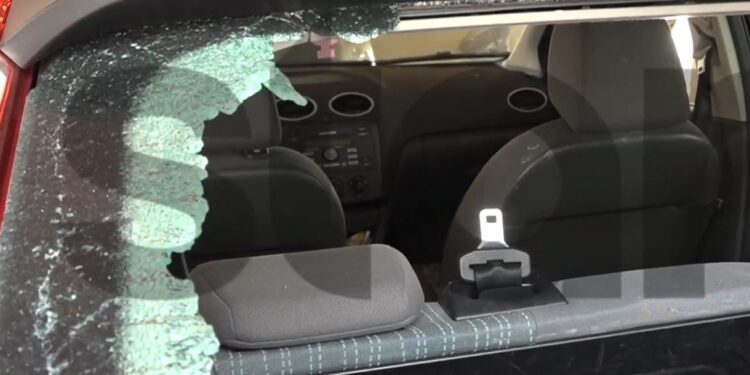 Μενίδι: Κινηματογραφική ληστεία εις βάρος γυναίκας οδηγού