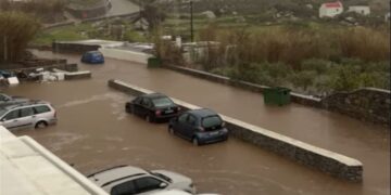 Κακοκαιρία: Νέο μήνυμα από το 112 στη Μύκονο