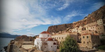 «Το τελεφερίκ στη Μονεμβασία βρίσκεται στην καρδιά του δημοκρατικού πολιτεύματος»