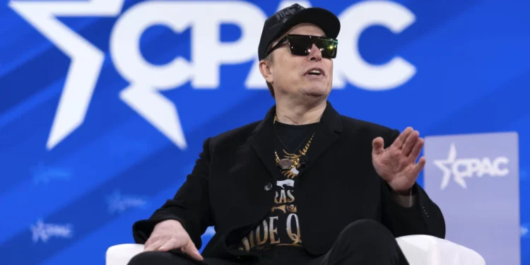 Ο Έλον Μασκ αναμένει εξοικονόμηση 150 δισ. δολαρίων στο δημόσιο των ΗΠΑ