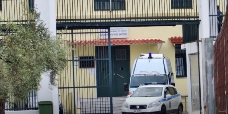 Αρκετοί τραυματίες σε συμπλοκή κρατουμένων στις δικαστικές φυλακές