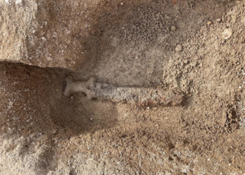 Ανακαλύφθηκε μεγάλη νεκρόπολη της Εποχής του Σιδήρου με περίτεχνα ξίφη και κοσμήματα