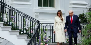 Ο πρόεδρος Τραμπ θα πάει στην κηδεία του Πάπα Φραγκίσκου