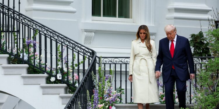 Ο πρόεδρος Τραμπ θα πάει στην κηδεία του Πάπα Φραγκίσκου