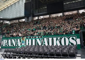 Χαμός στο ΟΑΚΑ: Χιλιάδες φίλαθλοι στην ανοιχτή προπόνηση του Παναθηναϊκού