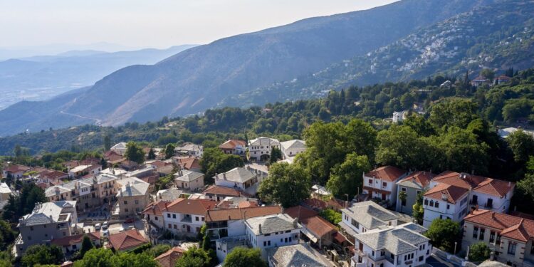 Δόμηση στα όρια των οικισμών: Η πιθανή λύση