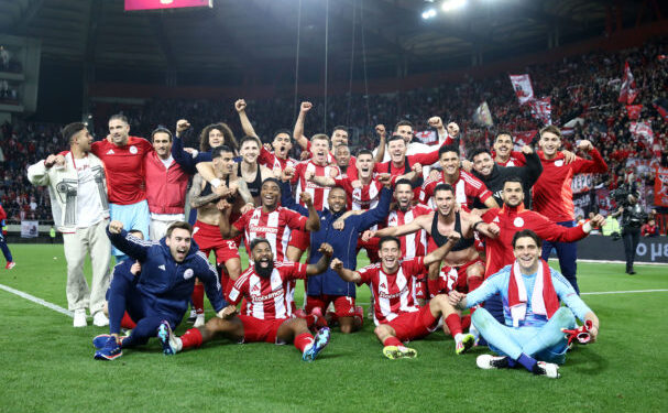 ΑΕΚ 1-0: Οι ερυθρόλευκοι πήραν το ντέρμπι και κατέκτησαν το 48ο πρωτάθλημα στην ιστορία τους