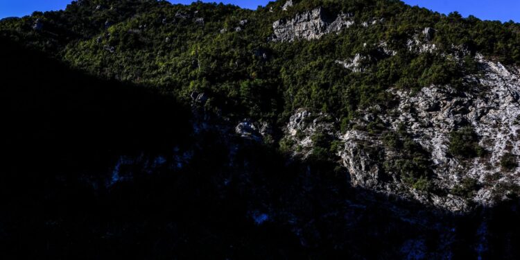 Χωρίς τις αισθήσεις της εντοπίστηκε η γυναίκα που αγνοούνταν