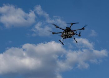 Ο στρατός λέει πως έπληξε εργοστάσιο κατασκευής drone στη ρωσική δημοκρατία του Ταταρστάν