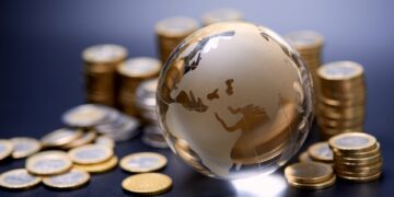 Θα τολμήσει κανείς να το βγάλει από τη φαρέτρα απέναντι στον Τραμπ και το δολάριο;