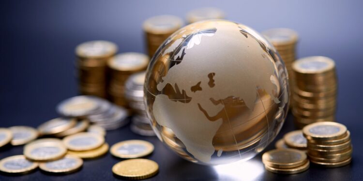 Θα τολμήσει κανείς να το βγάλει από τη φαρέτρα απέναντι στον Τραμπ και το δολάριο;