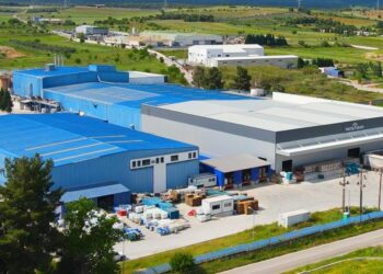 Το +25% που βλέπει για τη μετοχή της Παπουτσάνη