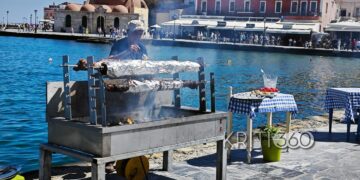 Χανιά: Το Ενετικό Λιμάνι γέμισε αρώματα… Πάσχα