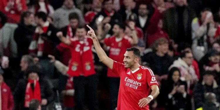 2 γκολ και 2 ρεκόρ στη νίκη της Μπενφίκα επί της Γκιμαράες