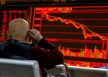 Ποιες μετοχές «βούτηξαν» στα χαμηλά 12μήνου