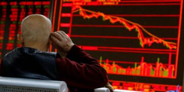 Ποιες μετοχές «βούτηξαν» στα χαμηλά 12μήνου