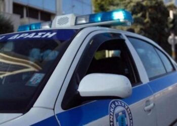 Έφοδος της Αστυνομίας στα γραφεία της Χρυσής Αυγής