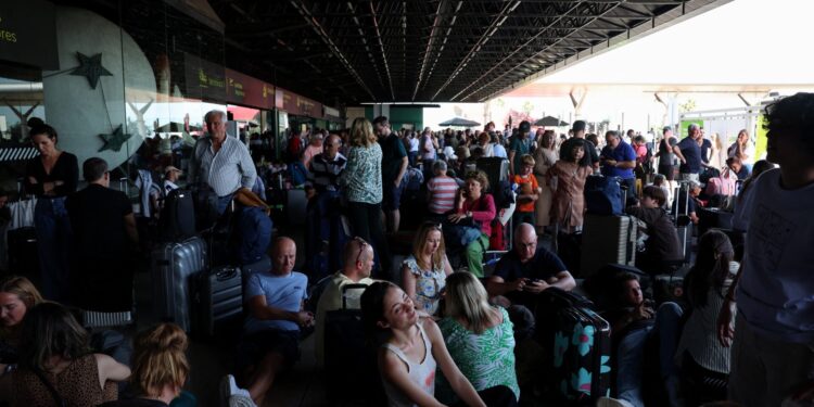 «Δεν υπάρχουν πληροφορίες» ότι το μπλακ άουτ προλήθηκε από κυβερνοεπίθεση, αναφέρει η REN