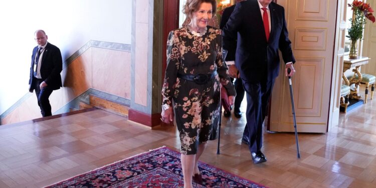 Στο νοσοκομείο η βασίλισσα Σόνια της Νορβηγίας