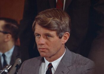 Δολοφονία Μπόμπι Κένεντι: Η δημοσιοποίηση φωτογραφιών από τη νεκροψία διχάζουν τα παιδιά του