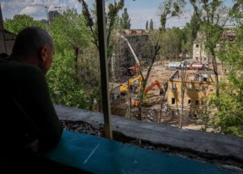 Κάτοικοι του πρώην Στάλινγκραντ εκφράζουν ελπίδα για εκεχειρία στην Ουκρανία