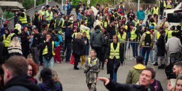 Παραμένει αποκλεισμένη από φοιτητές η δημόσια τηλεόραση της χώρας