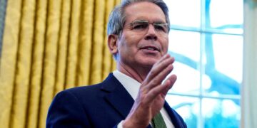 Η εμπορική αντιπαράθεση με την Κίνα δεν είναι βιώσιμη