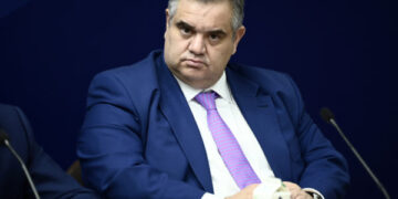 Σπανάκης: Αναδρομική απαλλαγή δημοτικών τελών για κενά ακίνητα