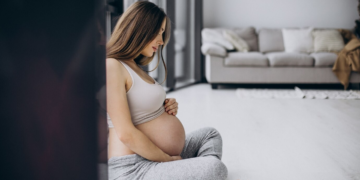 Δεν αντέχει την υπερβολικά στενή σχέση που έχει ο σύντροφός της με την μητέρα του – «Θέλει να μείνει μαζί μας