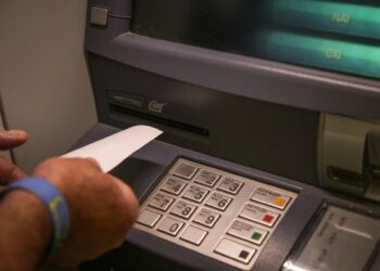 Η εγχείρηση πέτυχε, ο ασθενής…