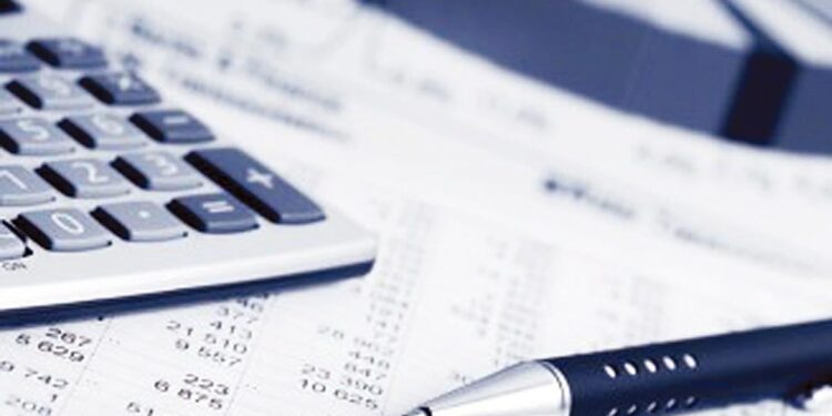 Ελεύθεροι επαγγελματίες: Πότε λήγει η προθεσμία για την αμφισβήτηση της τεκμαρτής φορολόγησης