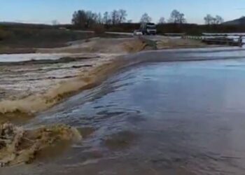 Διακοπή κυκλοφορίας σε τμήμα του επαρχιακού δικτύου του δήμου Λαγκαδά λόγω υπερχείλισης υδάτων