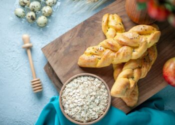 Συνταγή για νόστιμα και αφράτα πασχαλινά κουλουράκια