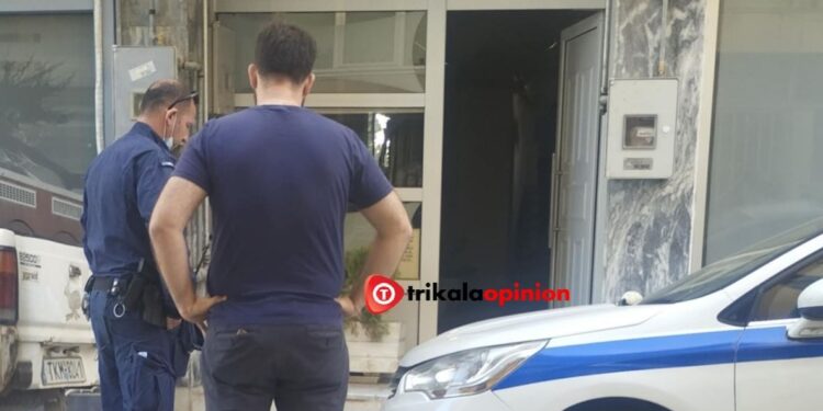 Τρίκαλα: Για περίπου 10 ημέρες ήταν νεκροί στο σπίτι τους η μητέρα και ο γιος της