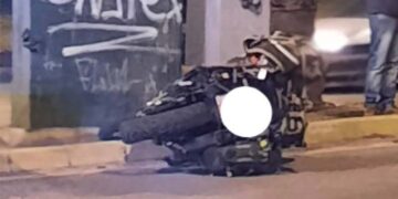 Σοβαρό τροχαίο με μηχανή στη Λεωφόρο Βουλιαγμένης