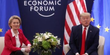 Κομισιόν: Σε διάλογο με τη βιομηχανία μετάλλων για τους δασμούς