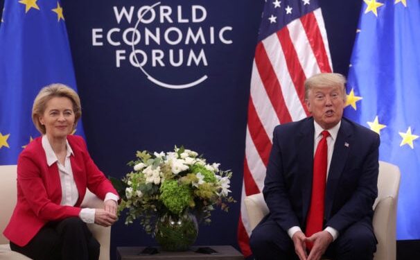 Κομισιόν: Σε διάλογο με τη βιομηχανία μετάλλων για τους δασμούς