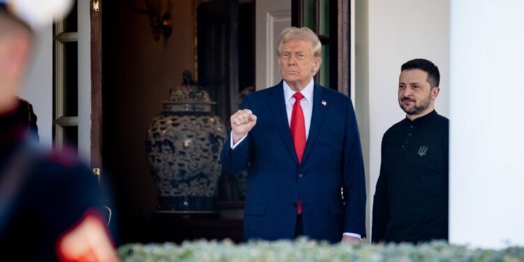 Λευκός Οίκος και Κίεβο «πετάνε το μπαλάκι» στη Μόσχα για την κατάπαυση πυρός