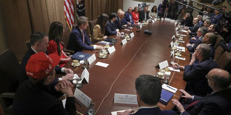 Τραμπ: «Τα πράγματα πάνε πολύ καλά»