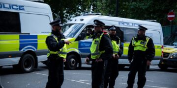 Ποινή κάθειρξης σε 14χρονη που μαχαίρωσε δύο καθηγήτριες και μια συμμαθήτριά της