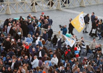 Στη Ρώμη έφθασε ο Ζελένσκι για την κηδεία του Πάπα Φραγκίσκου